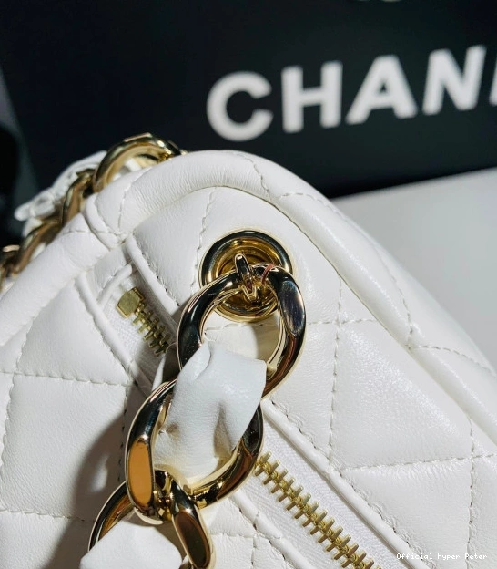 HyperPeter WITH HANDLE CHANEL CHANELUTCH 0812